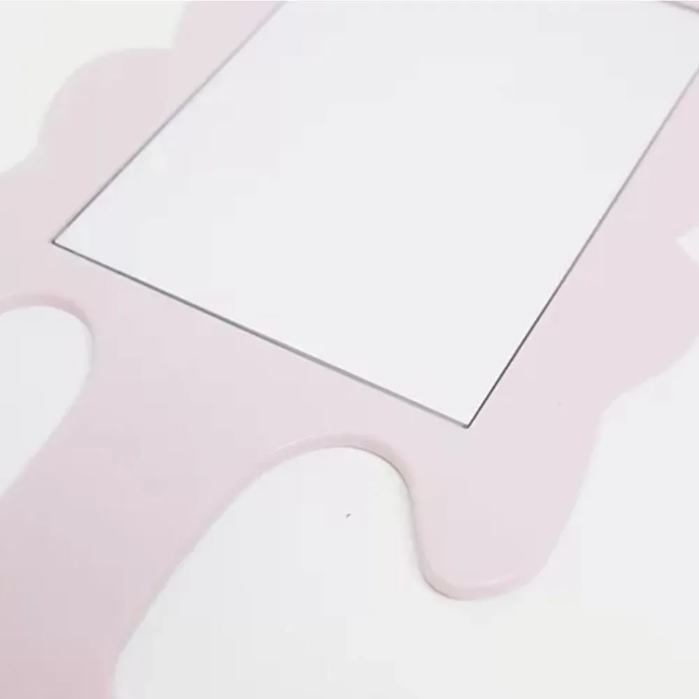 Revolution Beauty X Friends TV Show Lobster Mirror
